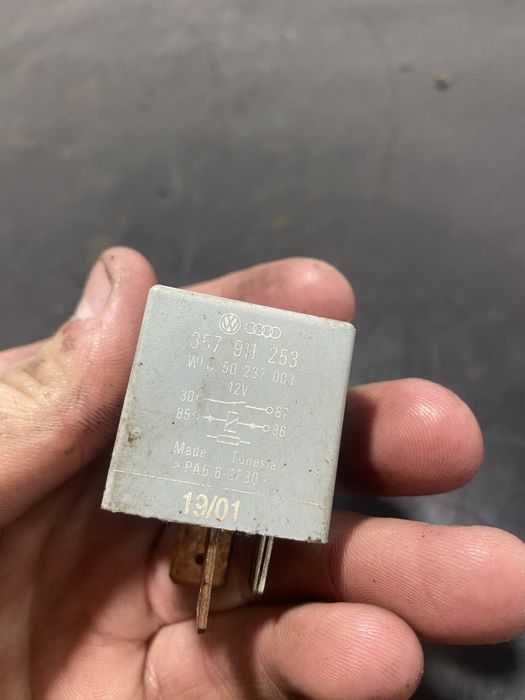 Releu 103 bujii Volkswagen Vw T4 2.5 TDI ACV AJT AXG 1.9 TDI ABL