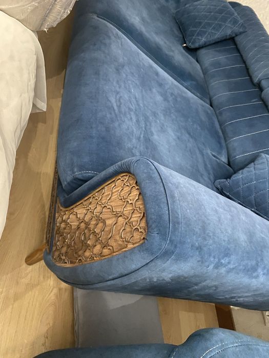 Диван и 2 кресла в хорошем состоянии