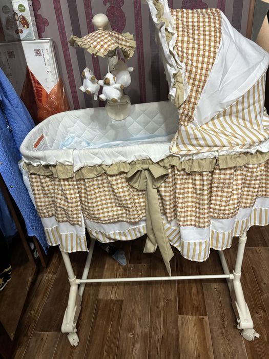 Продаю кроватка колыбель, манеж, люлка