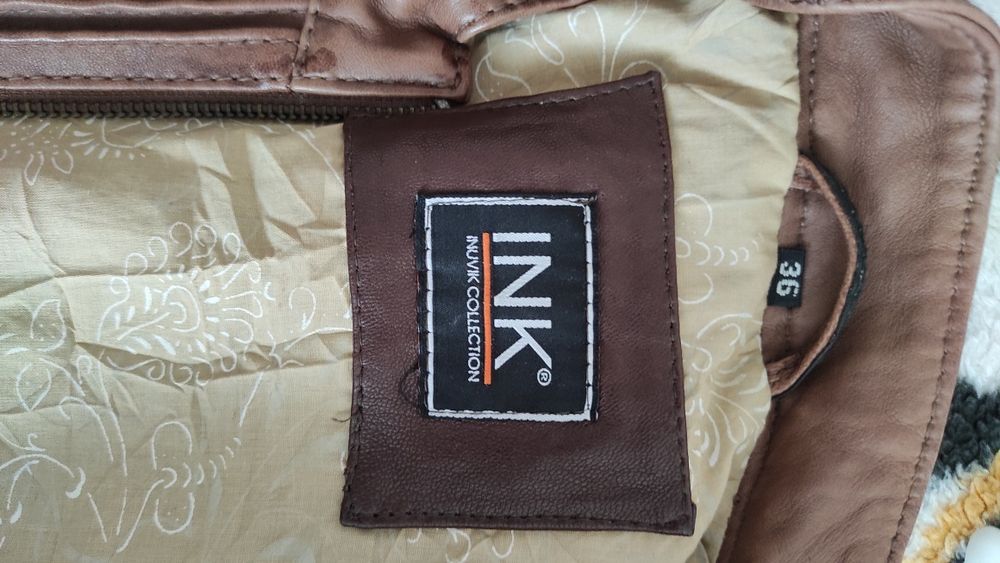 Vând Geaca de piele de dama noi !