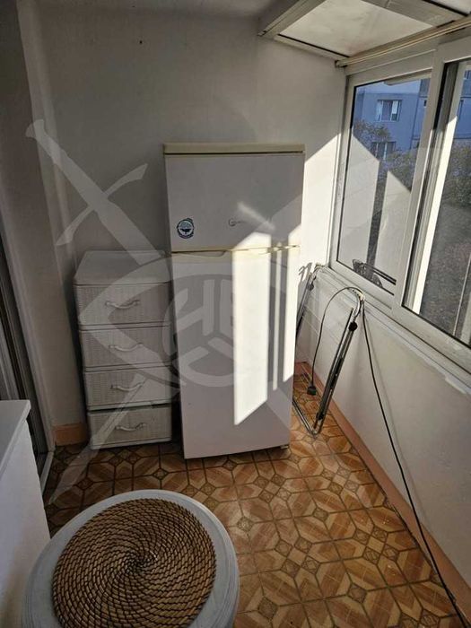 Дава се под наем Едностаен апартамент в Варна, Спортна зала - 20 кв.м за 200 € - Снимка #1