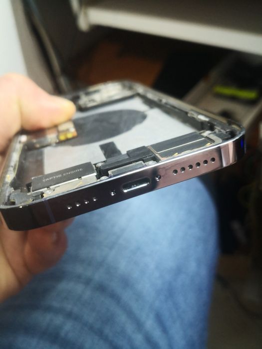 Piese iPhone 15 pro max - 14pro max - 13pro max - 12pro max originale