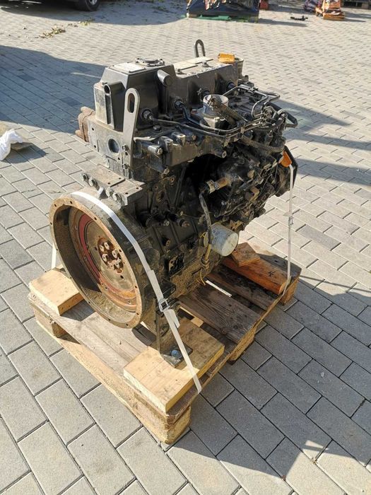 Motor YANMAR 4TNE98 second hand - piese motor Yanmar