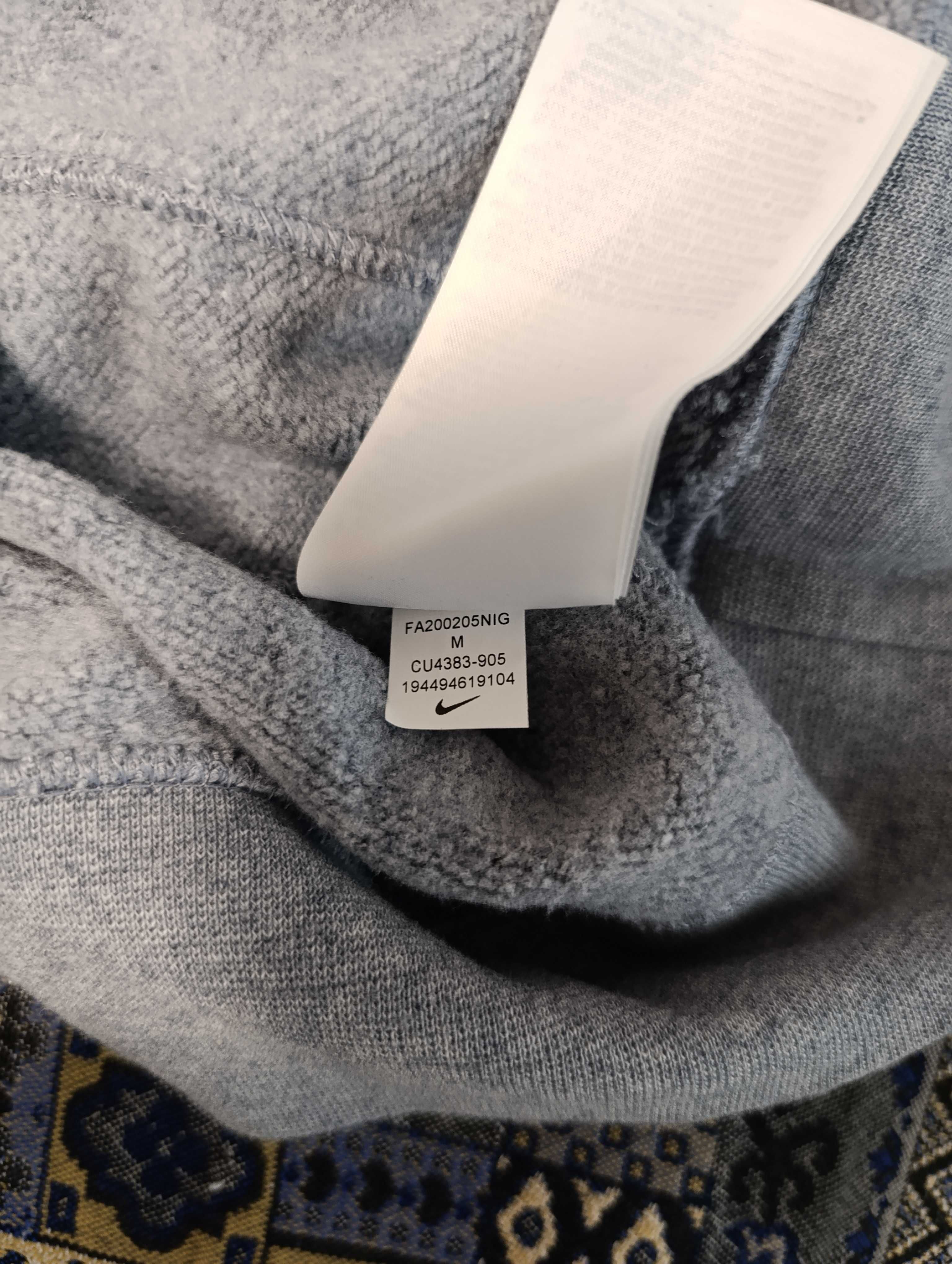 Nike Sportswear This Is Trash''оригинален мъжки суичър Л размер