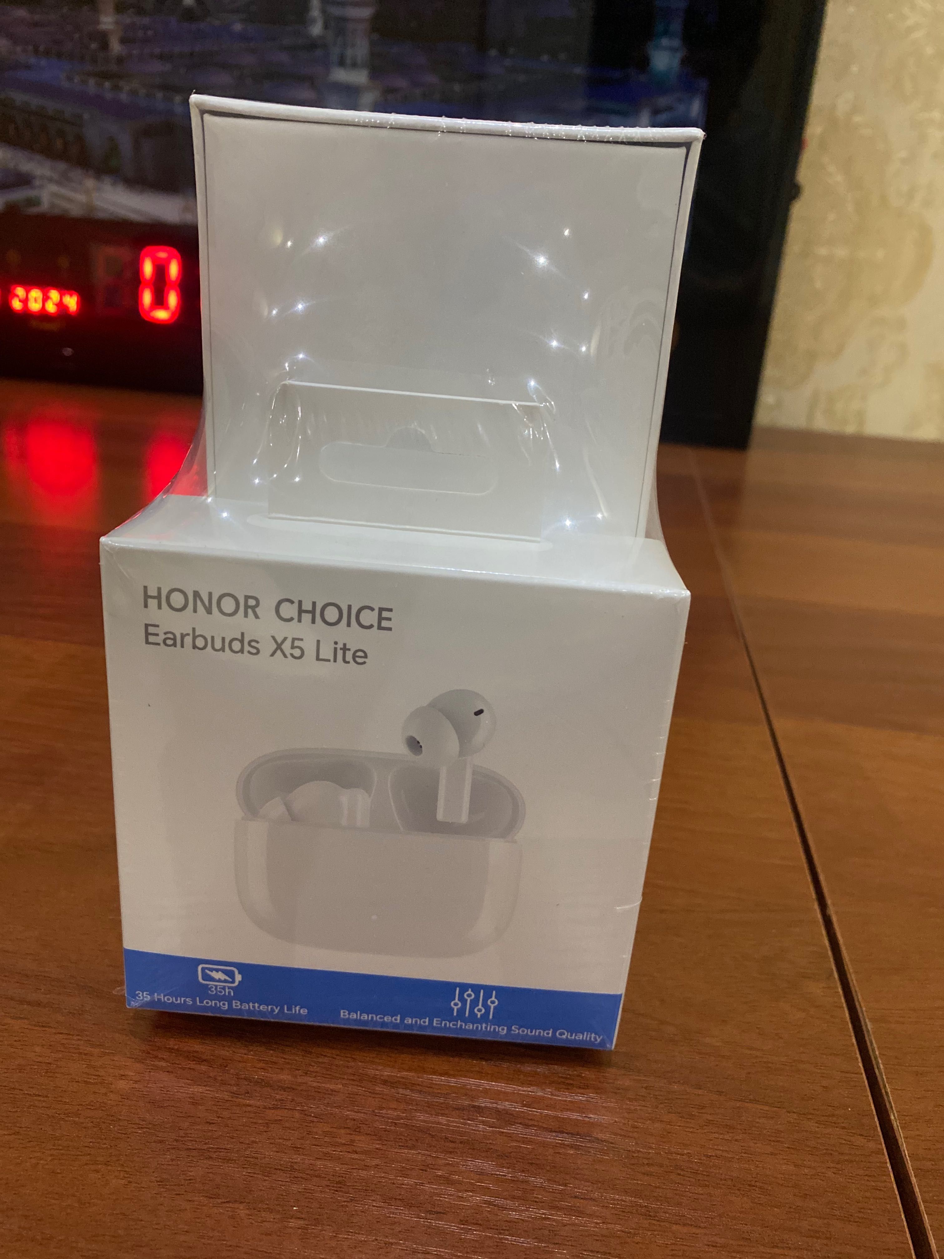Honor X9b 5G продаю новый бонус наушники от Honor choice Earbuds X5