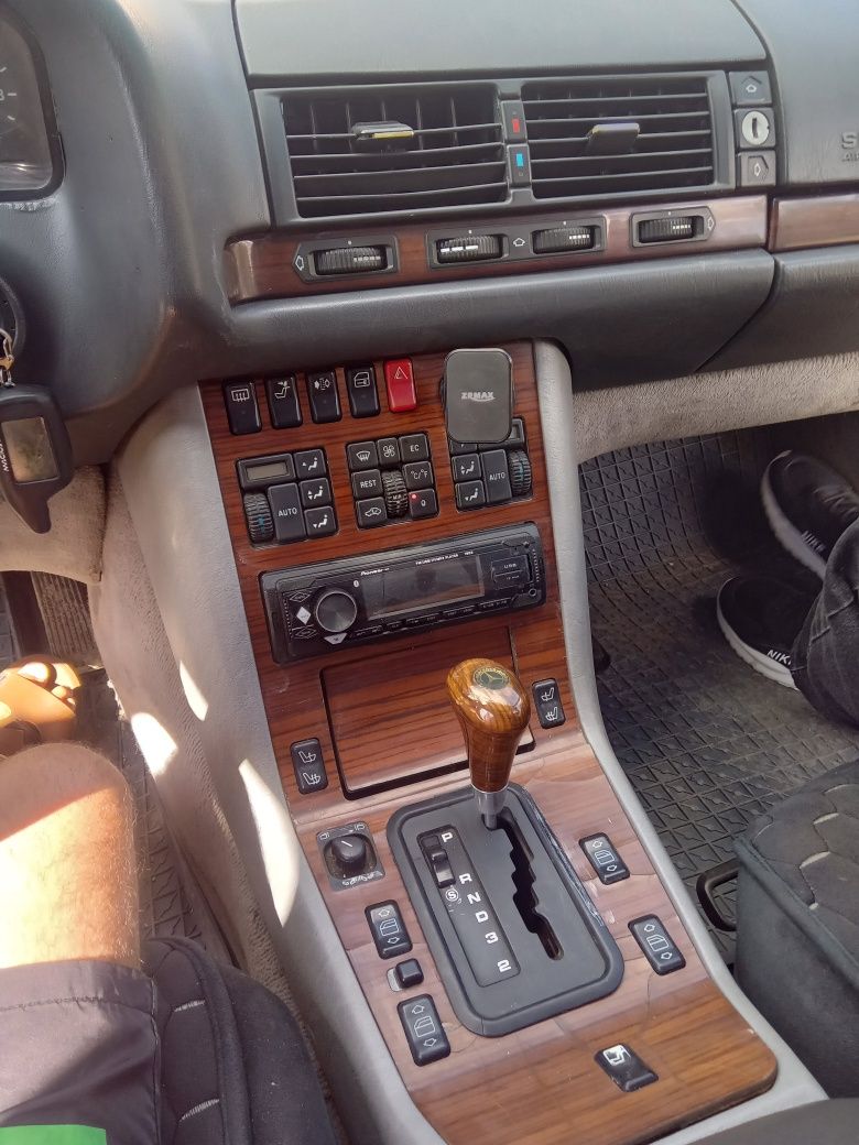 Продам мерседес 140 об 3.2