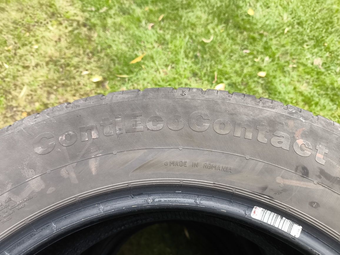 Vând cauciucuri vara Continental 205 60 R16