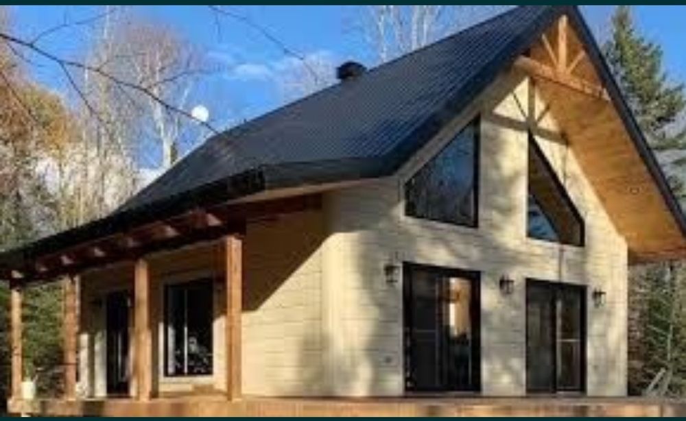 Vand case pe structura metalica si cabane