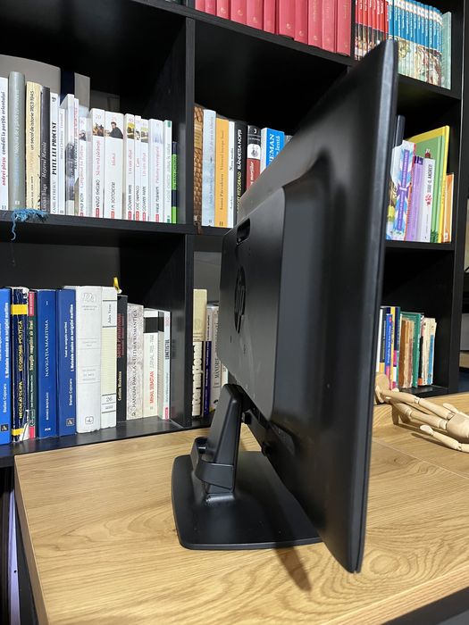Monitor HP negru
