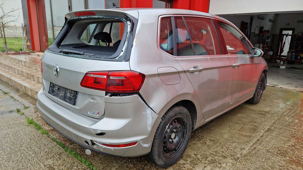 Dezmembrez VW Golf VII 7 Sportsvan 1.4 TSI 57.304km DSG Bi-Xenon LED