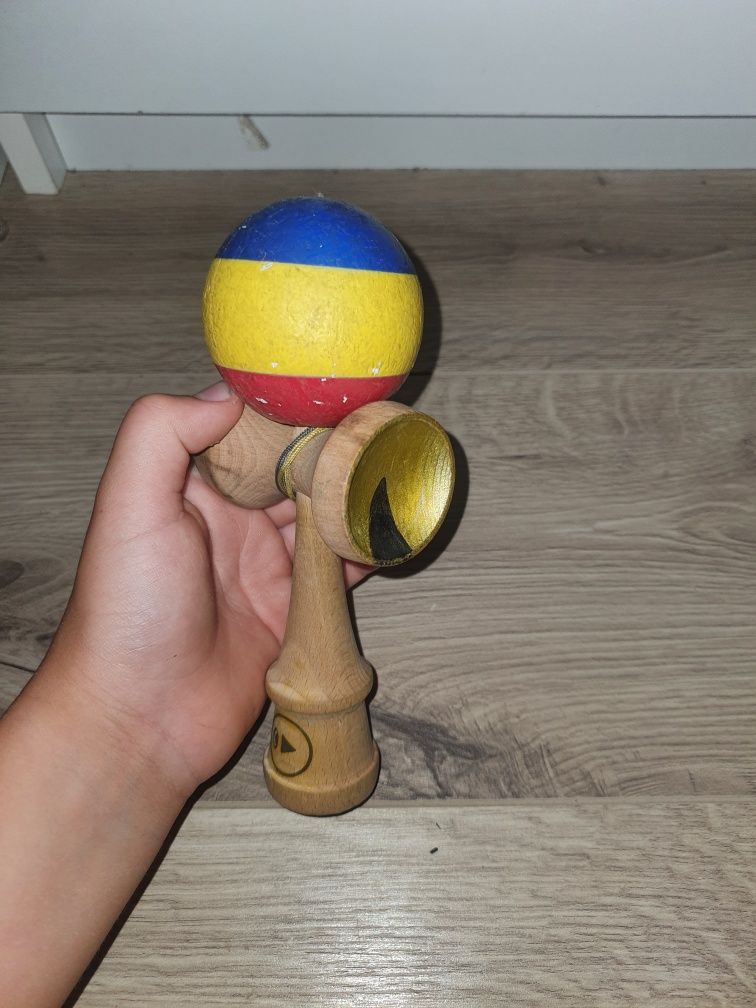 Kendama diferite modele