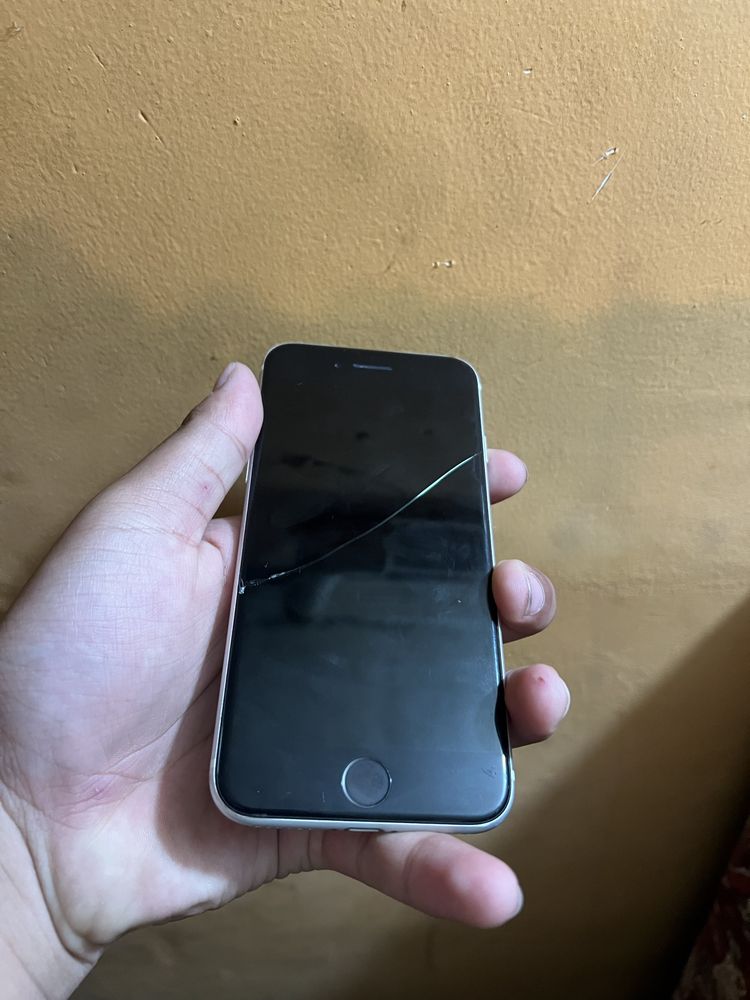iphone se, 100$ holati zor