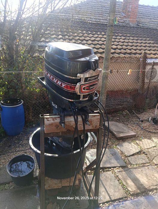 Извънбордов двигател 50 к.с. Mercury