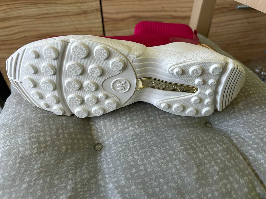 Дамски Маратонки Michael Kors Katrina Knit Bootie 38.5