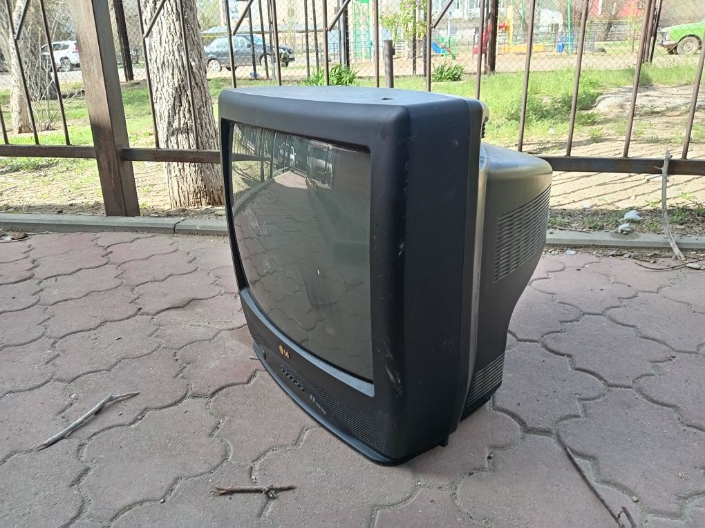LG телевизор без провода