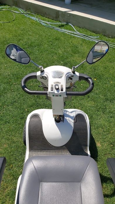 Scuter electric pentru seniori – EMHO 1, 4 roți, 1000 euro negociabil