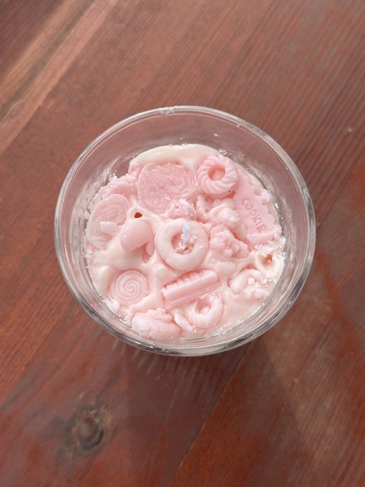 Lumanare prajitura roz