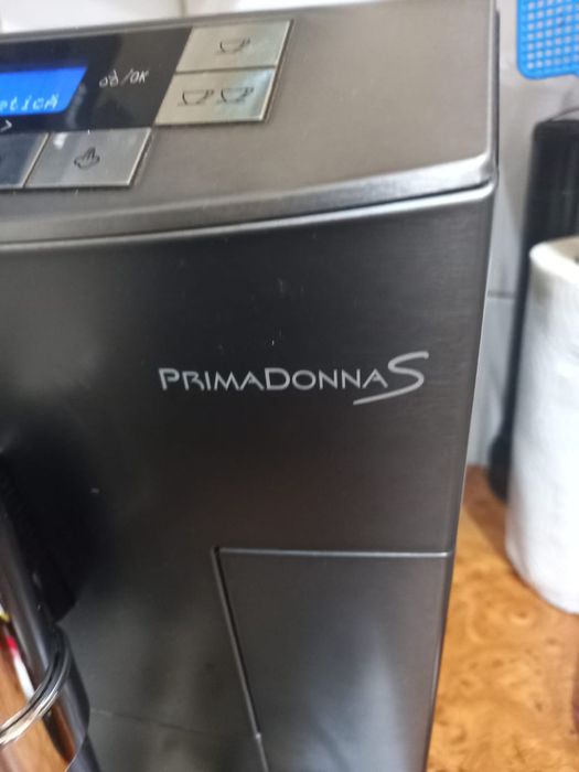 Expresor DeLonghi Primadona s