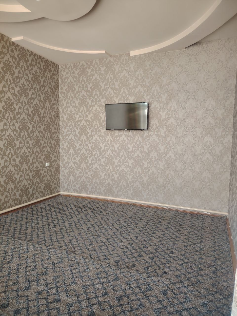 Sergelida hovli ijaraga beriladi