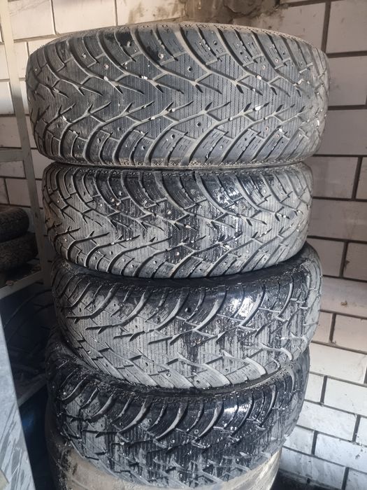 Продам зимние шины