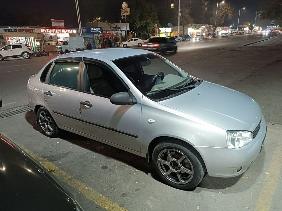 продаеться калина 1118