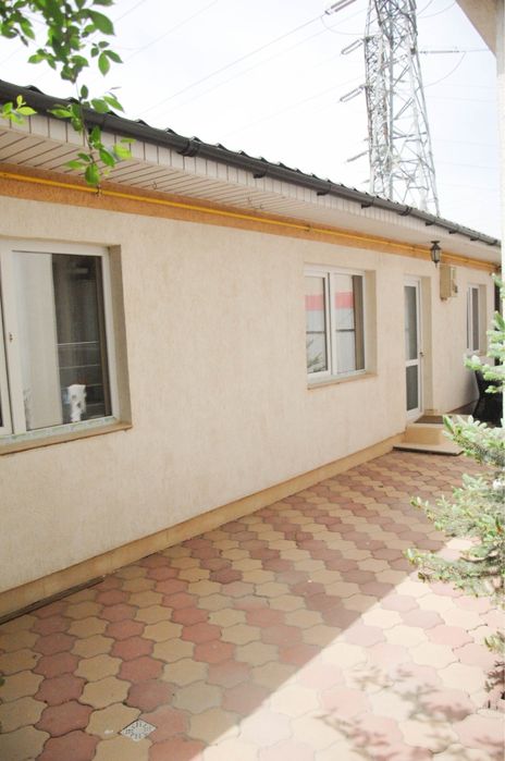 Inchiriez casa in Navodari