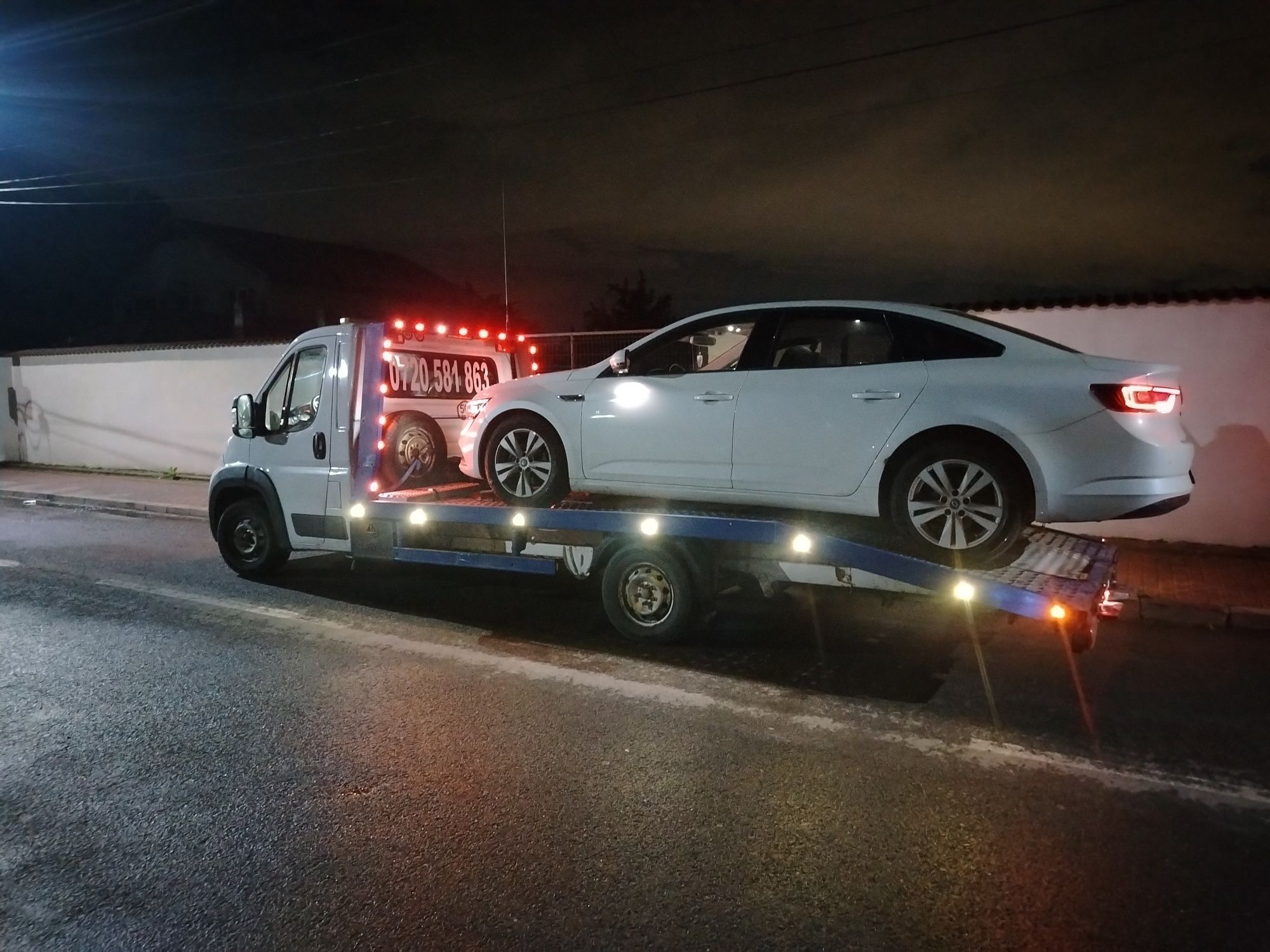 Tractări auto / platforma auto / transport auto/ asistenta rutiera 24