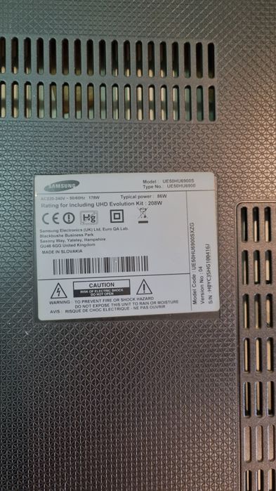 Tv Samsung model UE50-HU display defect, pentru piese. Are sonor fara
