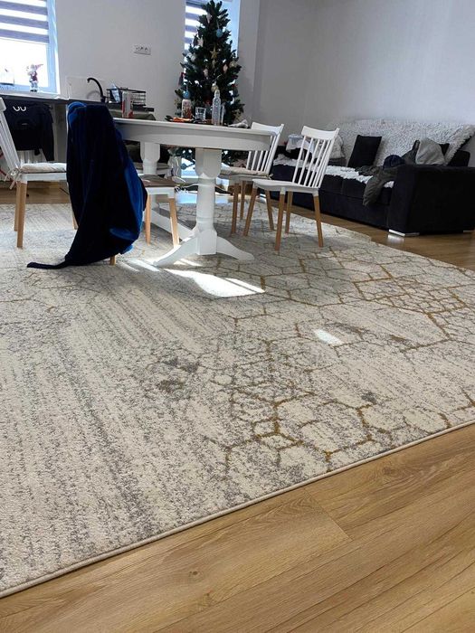 Apartament 3 camere de vanzare