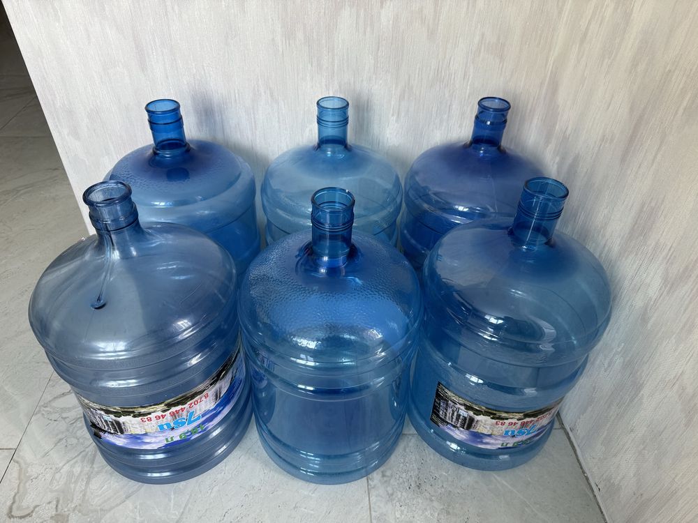 Продам бутыли для воды 19L, состояние б/у и с отличнымм предложением !