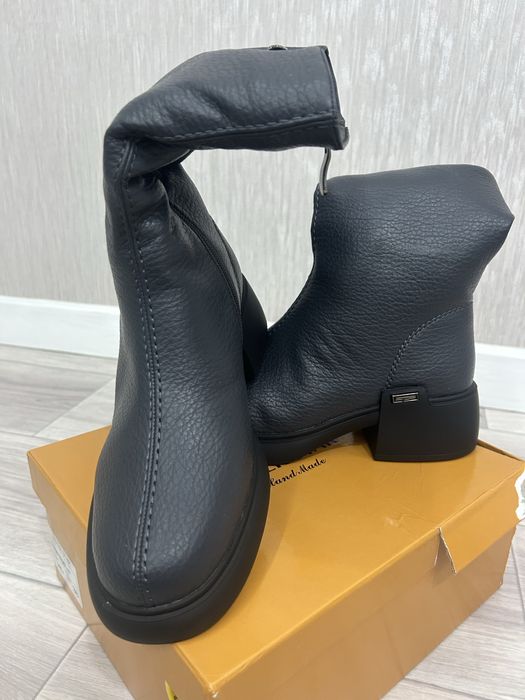 Натуральный кожанный етік сатылады!