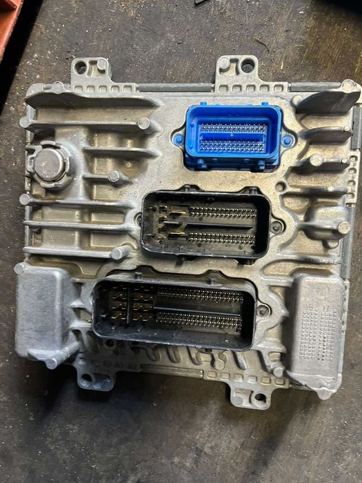 компютър за двигател от OPEL ASTRA 2018г. 1.6