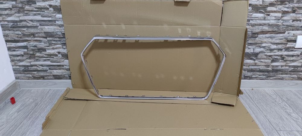 Crom grila audi A4 B9 nou 2015-2019