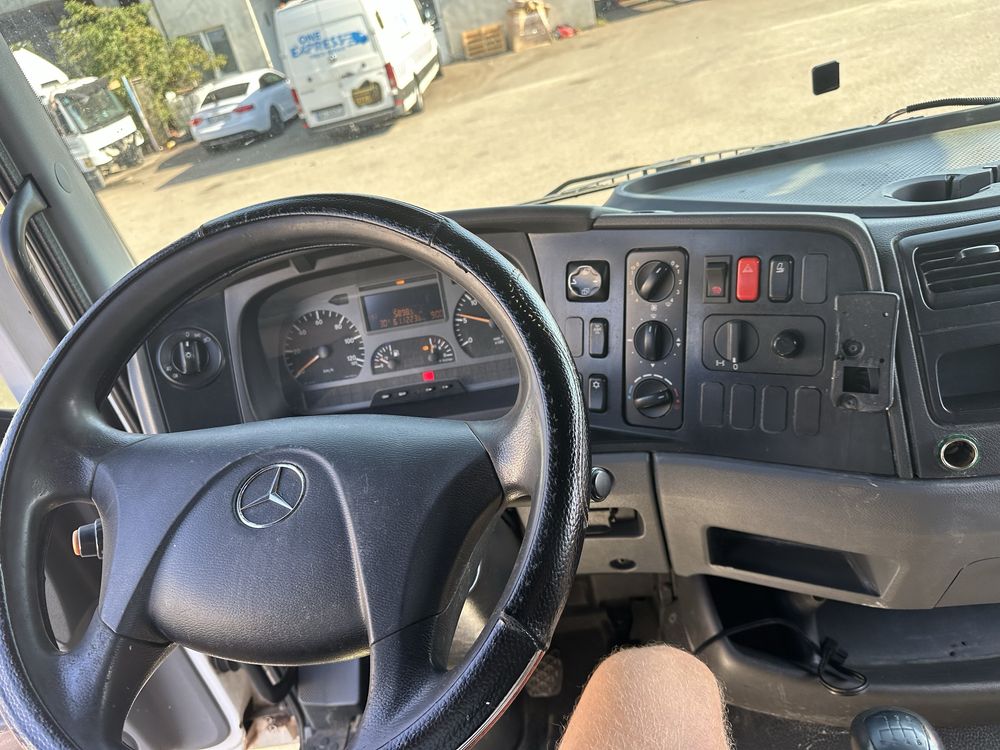 Mercedes  Atego 7,5 tome euro 5 clima perini lift
