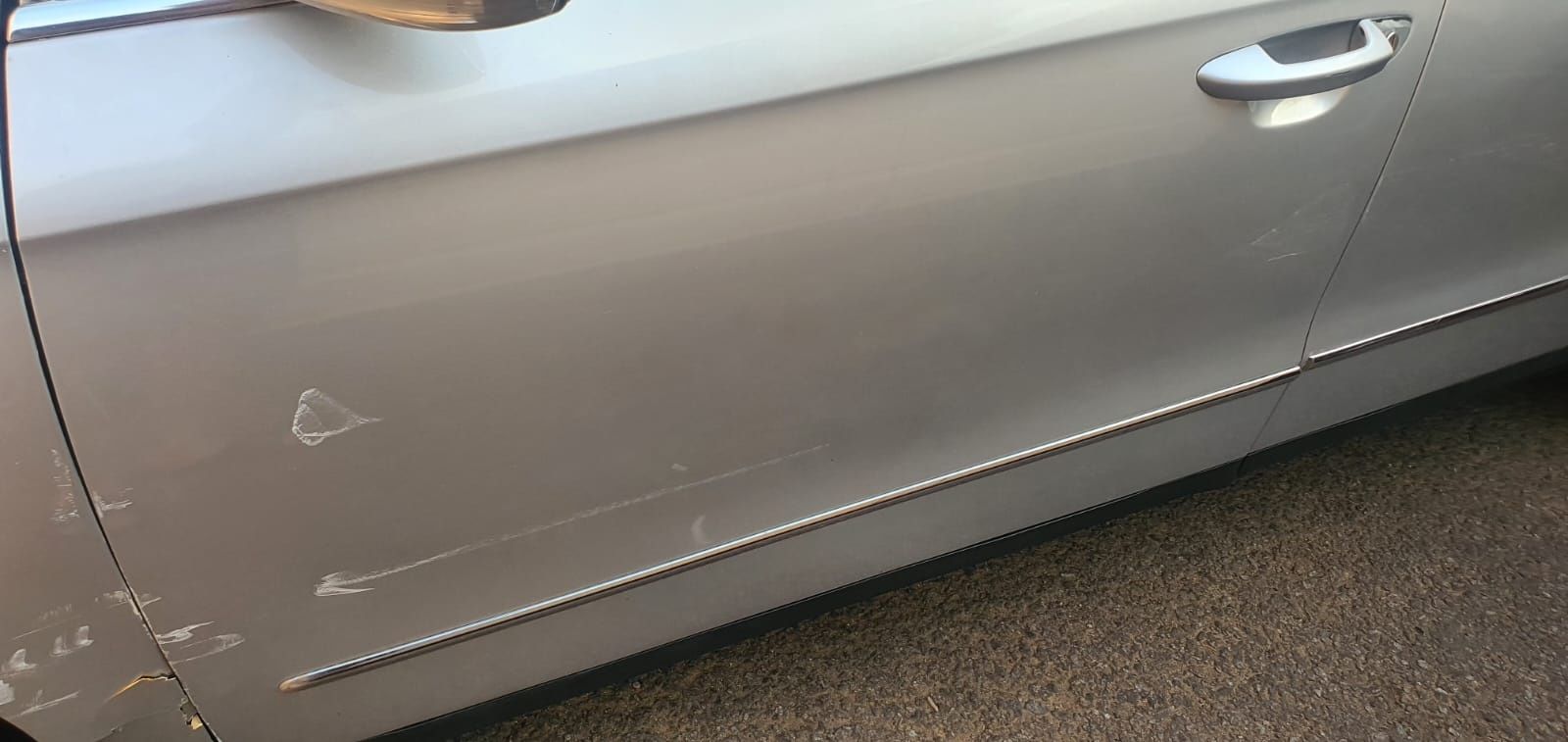 Vand vw passat usor avariat