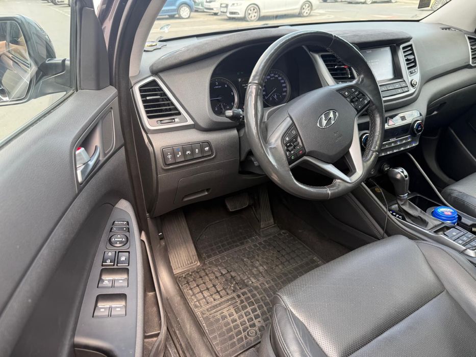 Hyundai Tucson 2016,4wD, Panoramic, 2.0 CDRDI, Automat