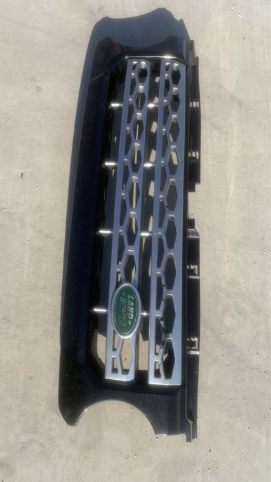 Решетка на предна броня за Land Rover Discover