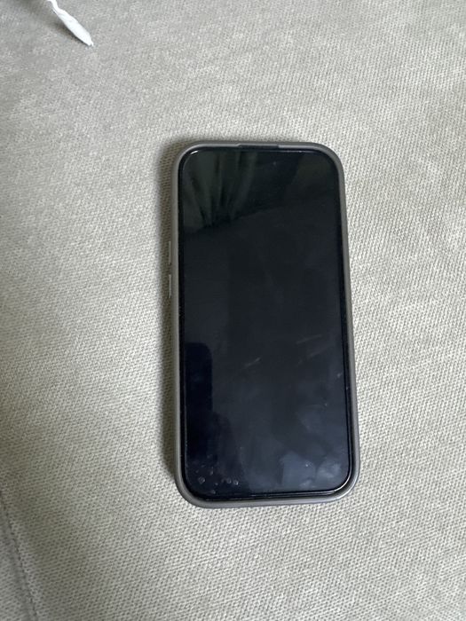 Продам Iphone 15 и 15 pro в отличном состояний