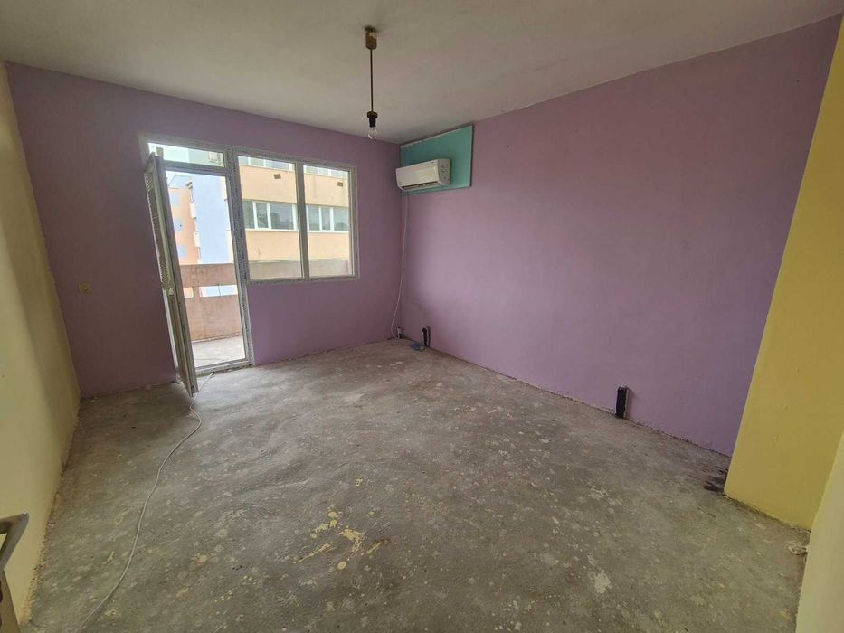 Продава се Тристаен апартамент в Кнежа - 76 кв.м за 401 €/кв.м - Снимка #1