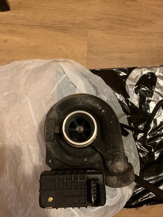 Турбина от mercedes benz w211 3.2