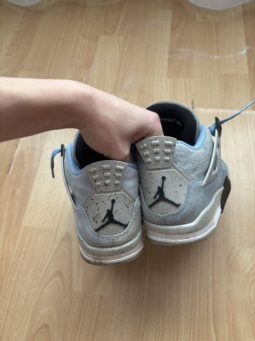 Jordan 4 unc   42