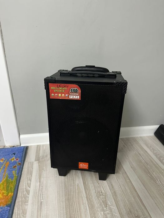 Портативная колонка