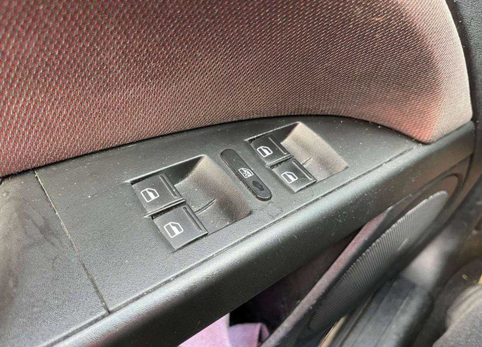 Seat Leon НА ЧАСТИ