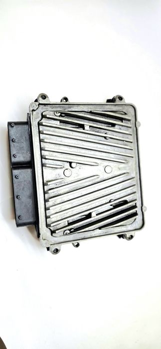 Компютър бензинов за Mercedes ML w164 272 коня