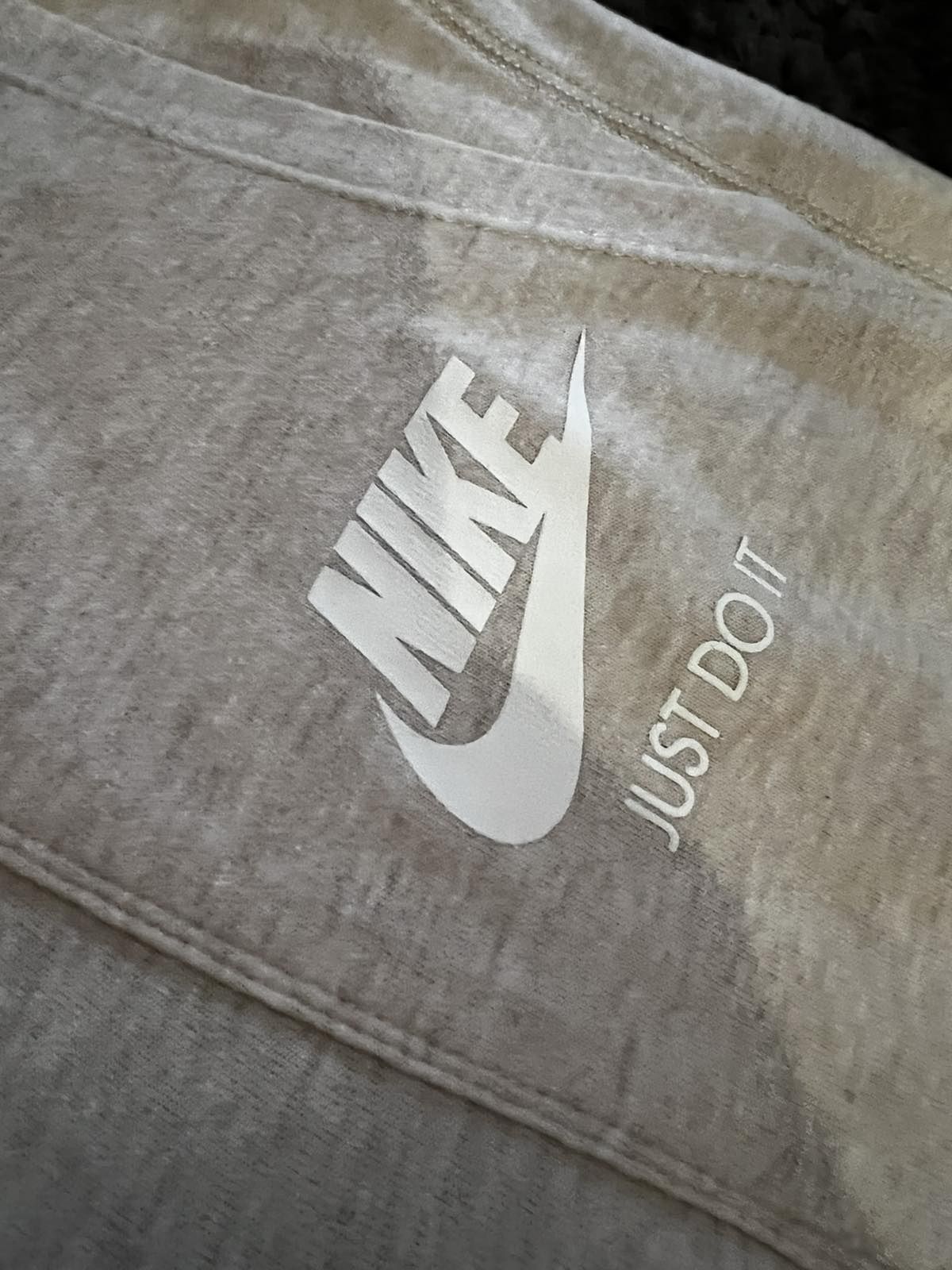 Оригинален екип Nike, xs , бежав