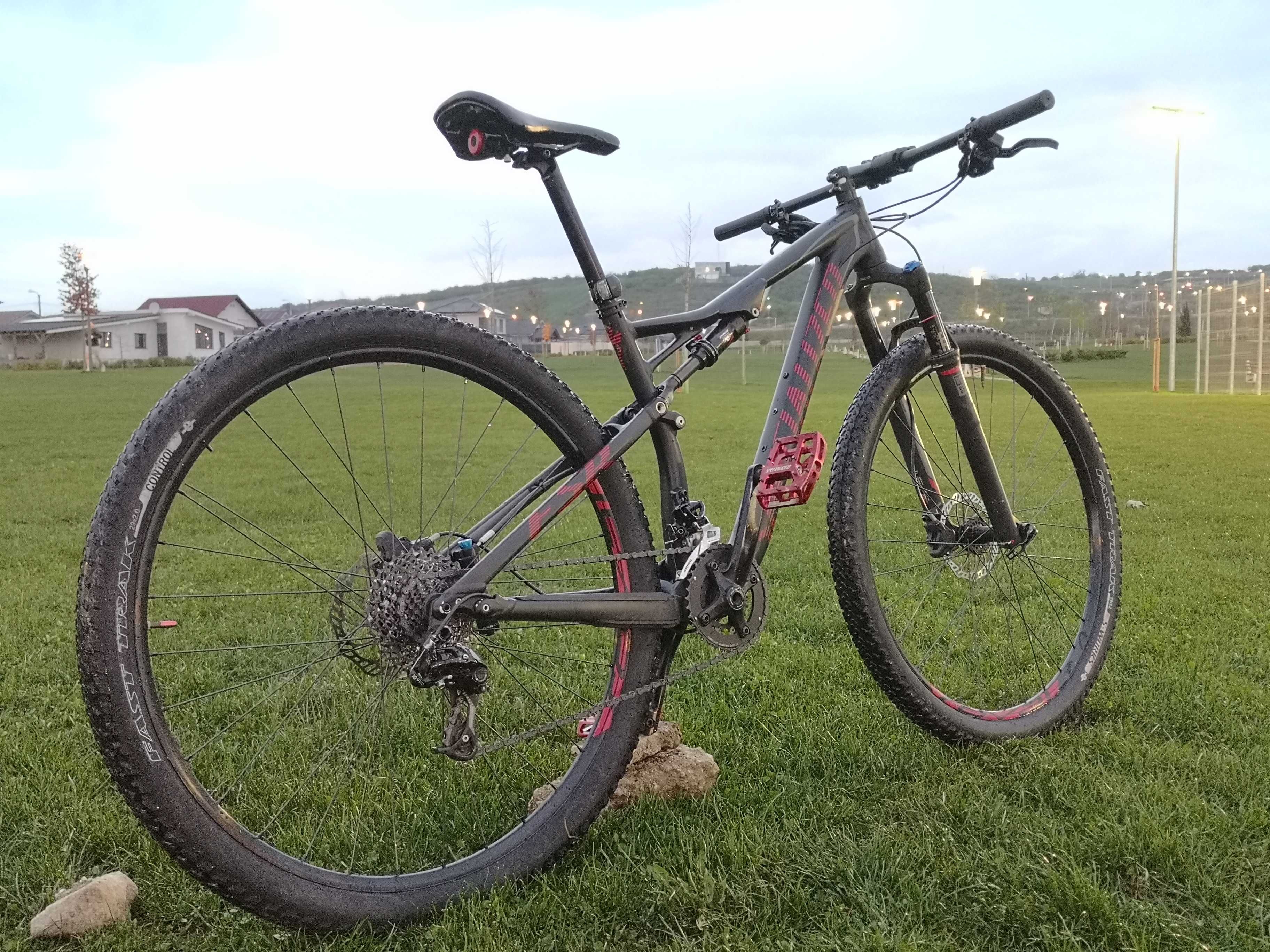 Bicicleta MTB SPECIALIZED Epic Comp M