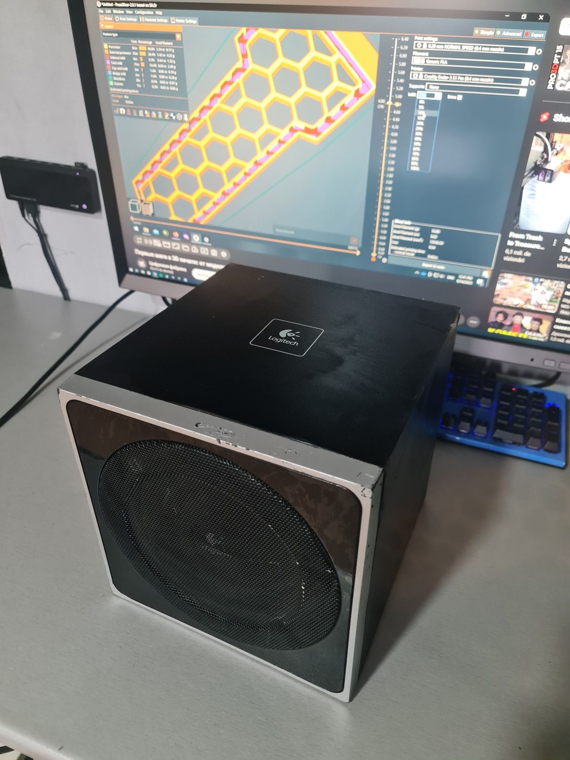 boxa subwoofer logitech z4