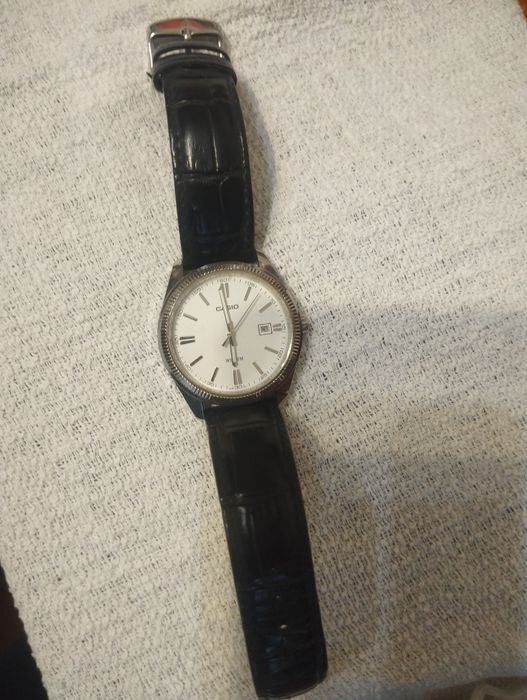 Продам часы Casio