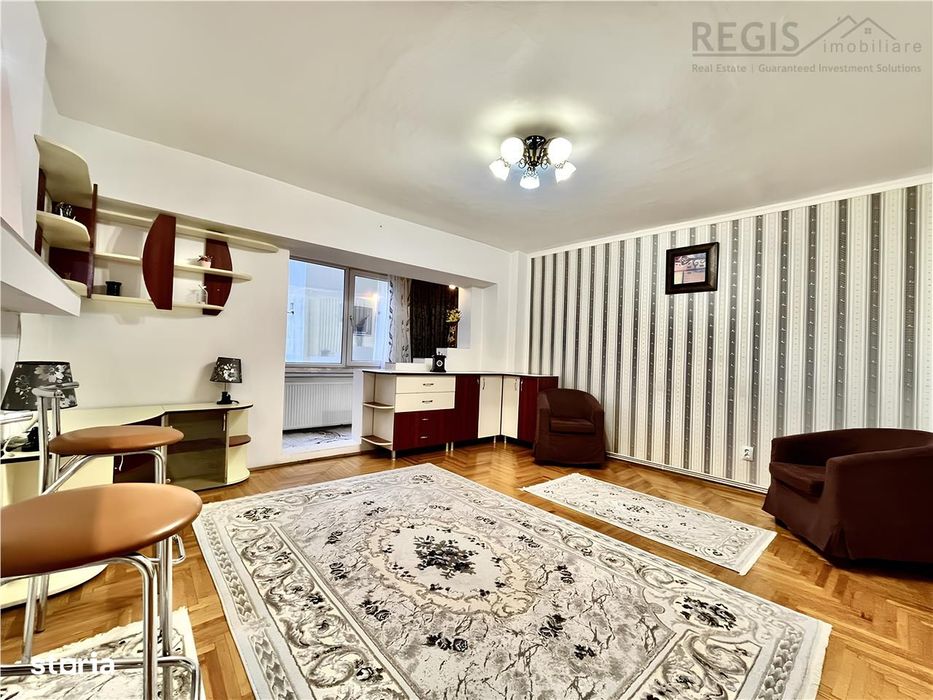 Garsoniera la Etaj Intermediar in Bartolomeu str De Mijloc