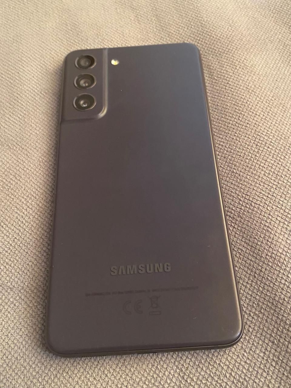 Продам Samsung s21fe